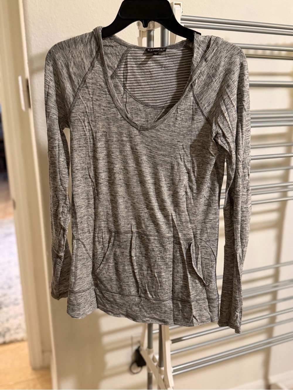 Express Gray Heathered Hooded Long-Sleeve Top